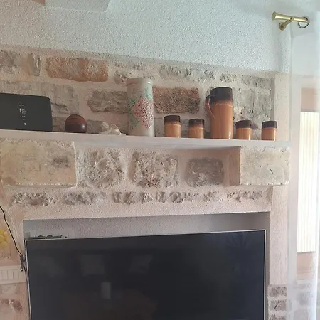 Lili
